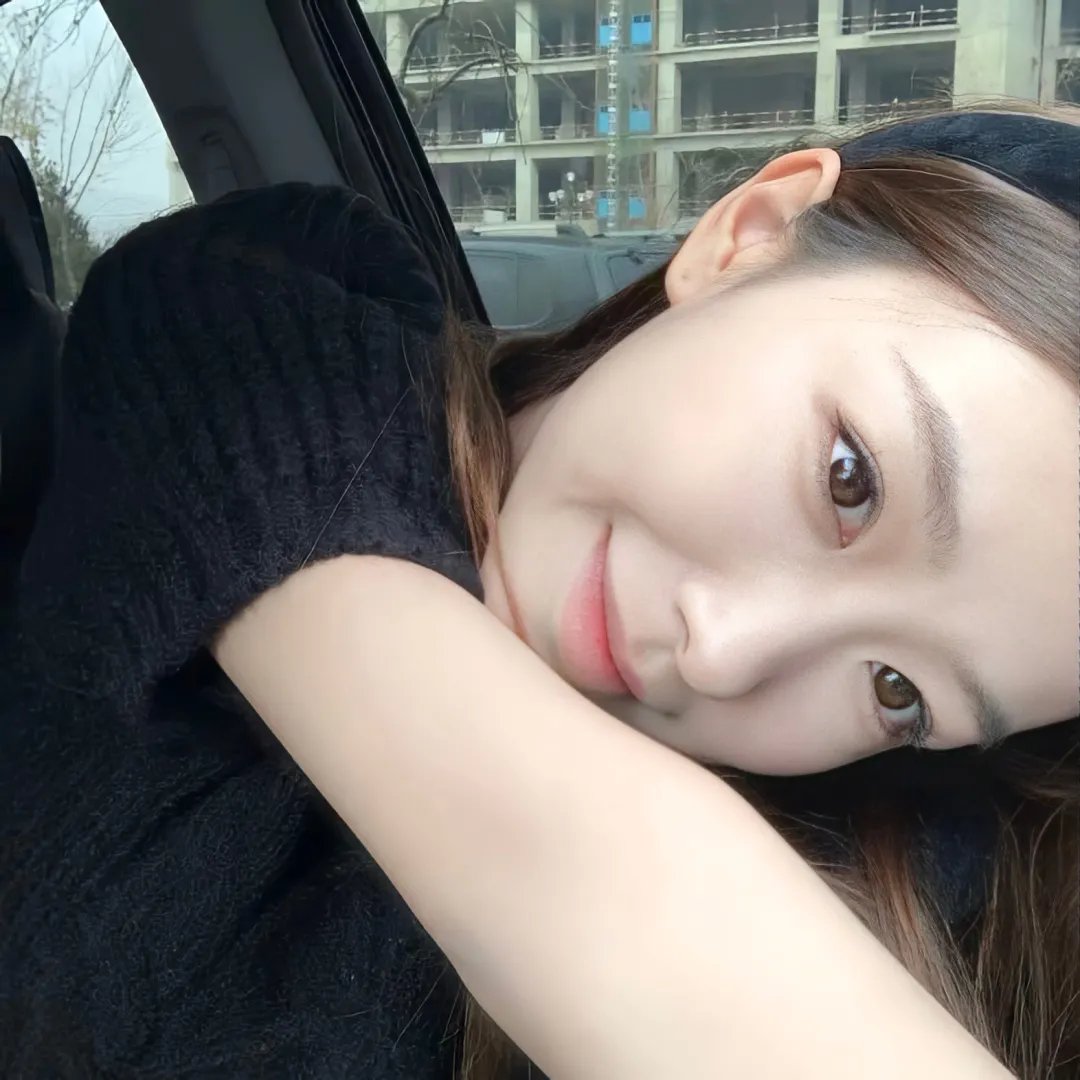 阿薇尔与虚构世界